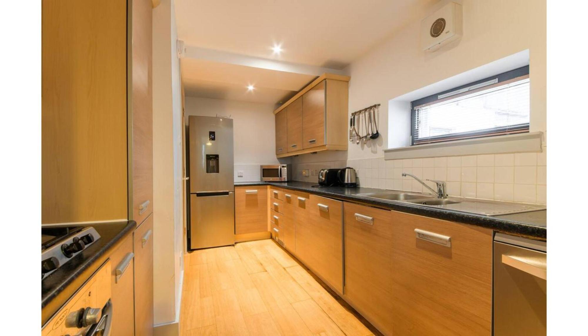 Appartamento Modern Flat In The Middle Of Old Town Edimburgo Esterno foto