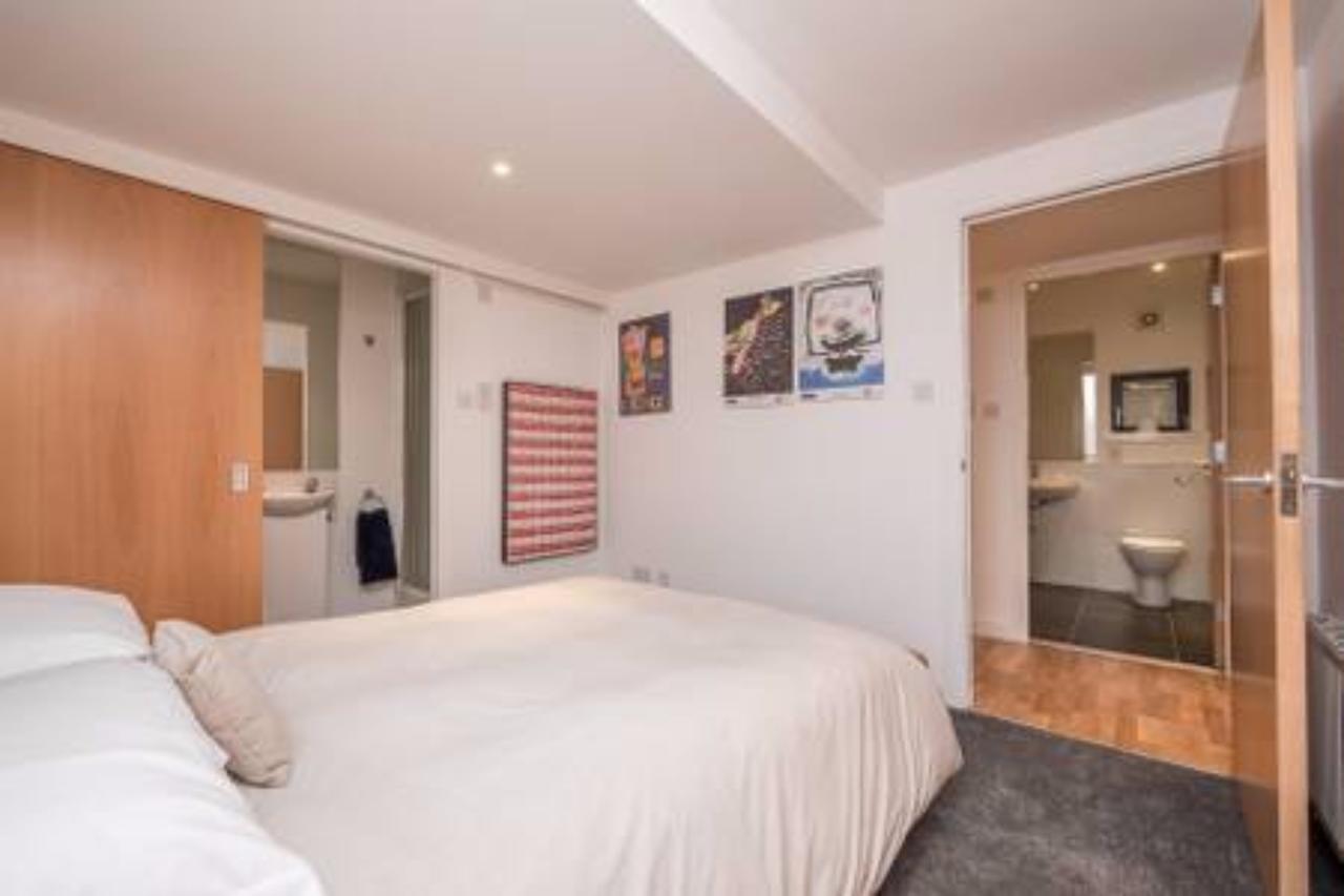 Appartamento Modern Flat In The Middle Of Old Town Edimburgo Esterno foto